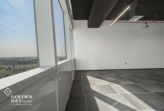 967137 - Property Image 3