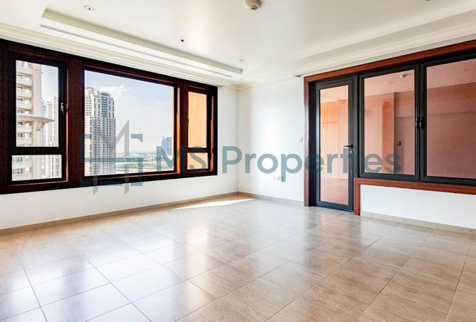 967149 - Property Main Image