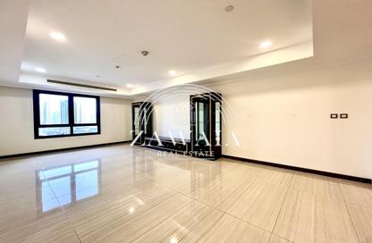 Apartment - 1 Bedroom - 2 Bathrooms for rent in East Porto Drive - Porto Arabia - The Pearl Island - Doha