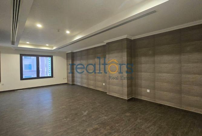 967241 - Property Image 2