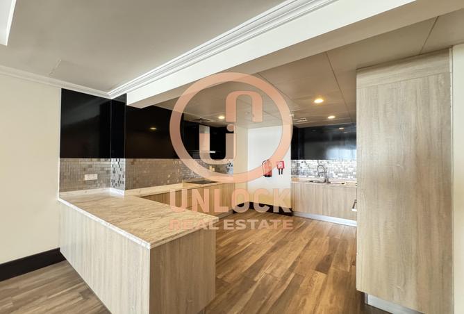 974857 - Property Image 2