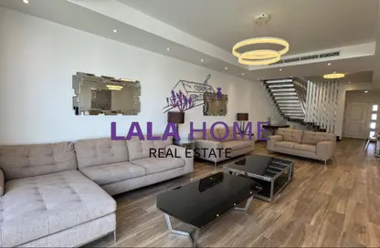 Villa - 4 Bedrooms - 6 Bathrooms for rent in Les Maisons Blanches - Lusail