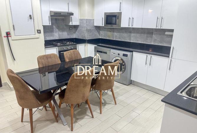 967545 - Property Image 3