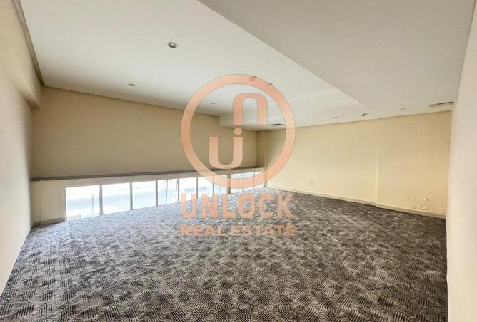 967834 - Property Image 3