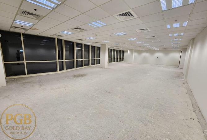 967688 - Property Image 2