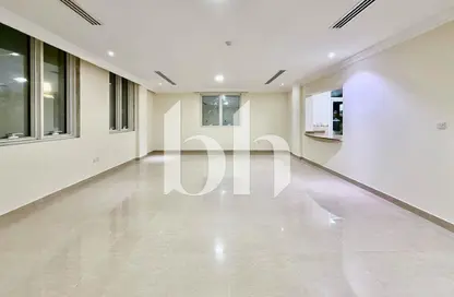 Apartment - 3 Bedrooms - 3 Bathrooms for rent in Old Airport Residential Apartments - Old Airport Road - Doha