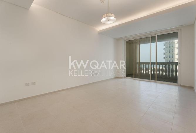 967967 - Property Image 2