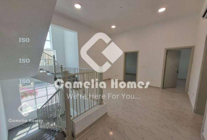 968353 - Property Image 2