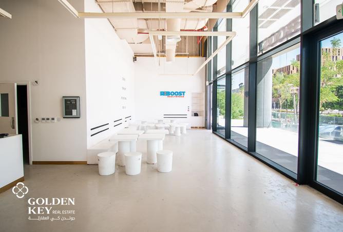 968251 - Property Main Image