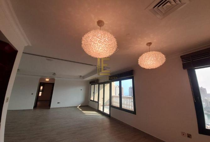 968258 - Property Image 2