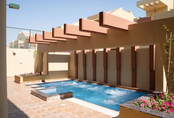 968425 - Property Image 3