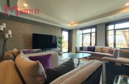 تاون هاوس - 2 غرف نوم - 3 حمامات للايجار في طريق بورتو الشرقي - بورتو أرابيا - جزيرة اللؤلؤة - الدوحة تاون هاوس - 2 غرف نوم - 3 حمامات للايجار في طريق بورتو الشرقي - بورتو أرابيا - جزيرة اللؤلؤة - الدوحة