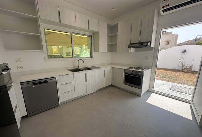 968763 - Property Image 2