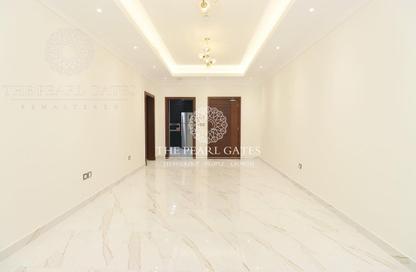 Apartment - 1 Bedroom - 2 Bathrooms for rent in Floresta Gardens - Floresta Gardens - The Pearl Island - Doha