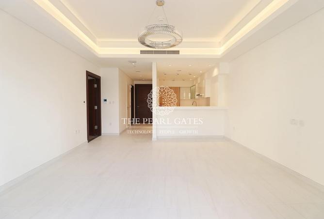 969221 - Property Image 2