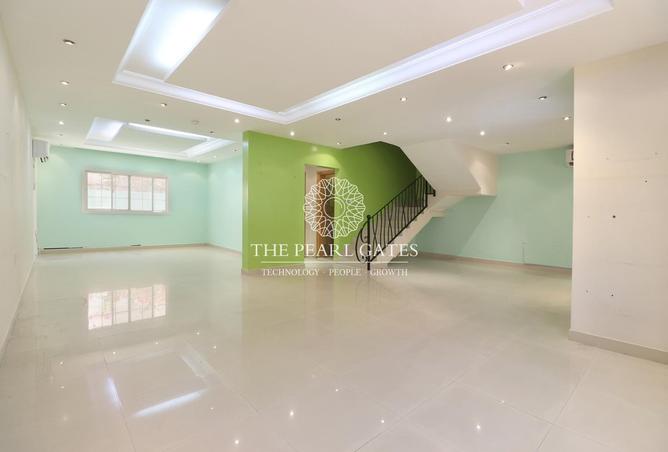 969306 - Property Image 2