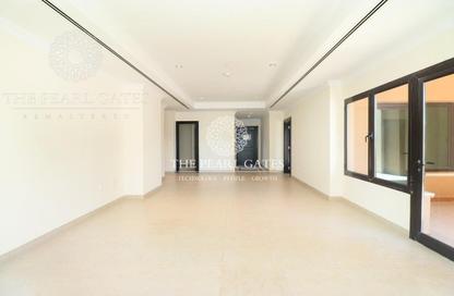 Apartment - 1 Bedroom - 2 Bathrooms for rent in East Porto Drive - Porto Arabia - The Pearl Island - Doha