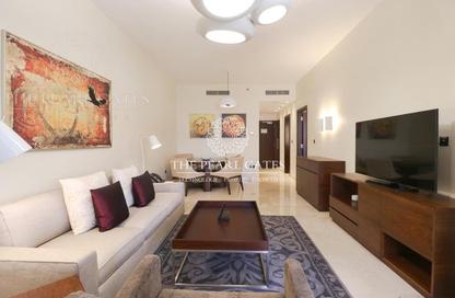 Apartment - 1 Bedroom - 2 Bathrooms for rent in West Bay - West Bay - Doha