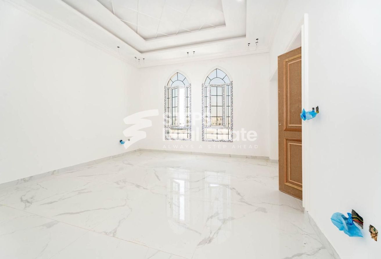 Luxurious 8 BHK Villa for Sale in Al Wukair - villa in Al Wukair