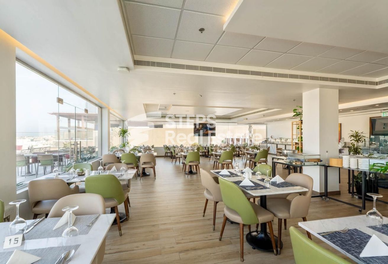 Elegant and Spacious Apartment Close to Metro 