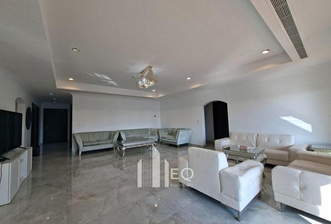 970962 - Property Image 3