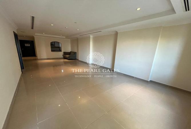 971305 - Property Image 3