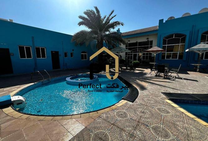 971691 - Property Image 2