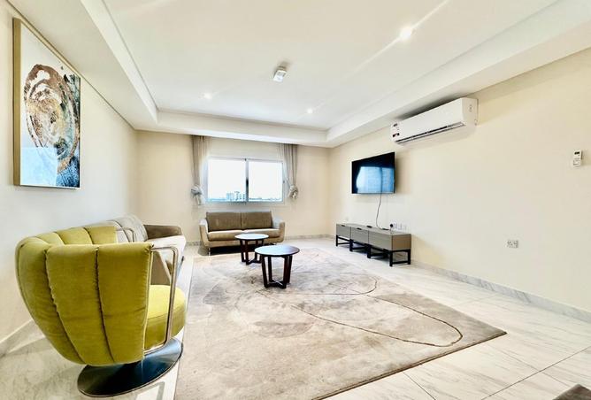 981033 - Property Image 3