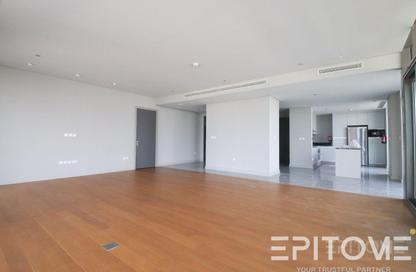 Apartment - 1 Bedroom - 2 Bathrooms for sale in Seef Lusail - Lusail City - Lusail