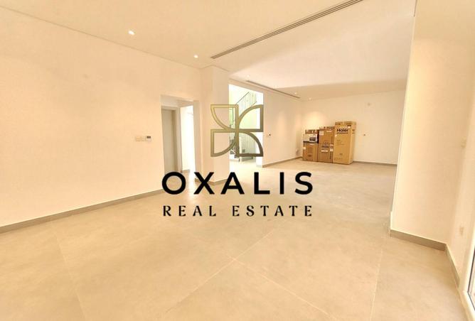 972817 - Property Main Image