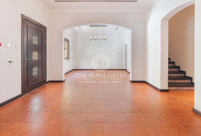 972245 - Property Image 3