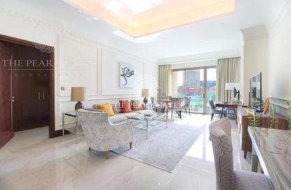 شقة - 2 غرف نوم - 3 حمامات للايجار في The St. Regis Marsa Arabia Island - Marsa Arabia - جزيرة اللؤلؤة - الدوحة
