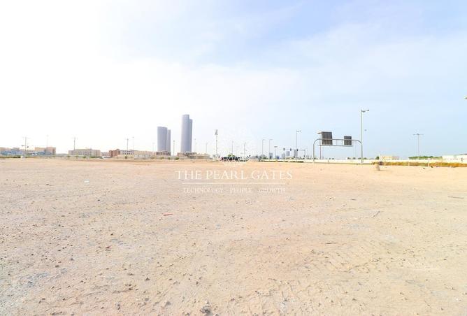 972365 - Property Image 2