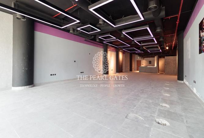 972376 - Property Image 2