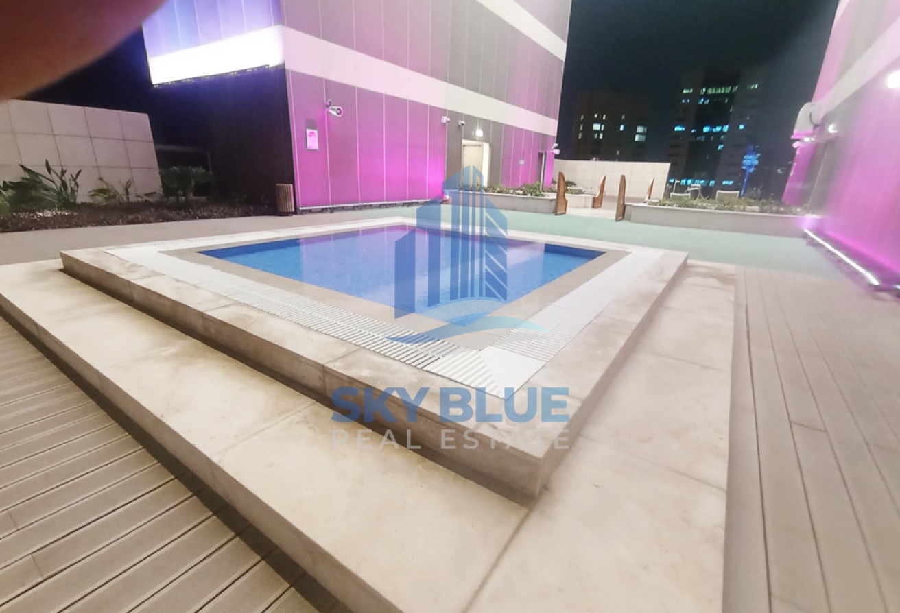 Modern 2 BHK in West Bay with Maid Room