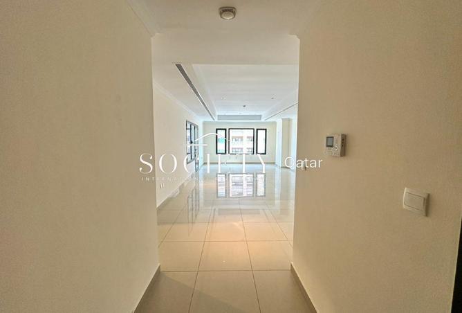 52637478 - Property Image 2
