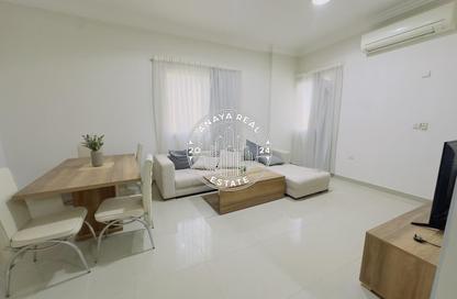 Apartment - 2 Bedrooms - 2 Bathrooms for rent in Al Messila - Al Messila - Doha