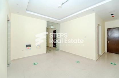 Office Space - Studio - 1 Bathroom for rent in Umm Salal Mahammad - Umm Salal City - Doha