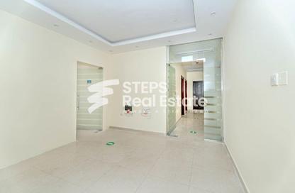 Office Space - Studio - 1 Bathroom for rent in Umm Salal Mahammad - Umm Salal City - Doha