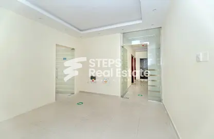 Office Space - Studio - 1 Bathroom for rent in Umm Salal Mahammad - Umm Salal City - Doha