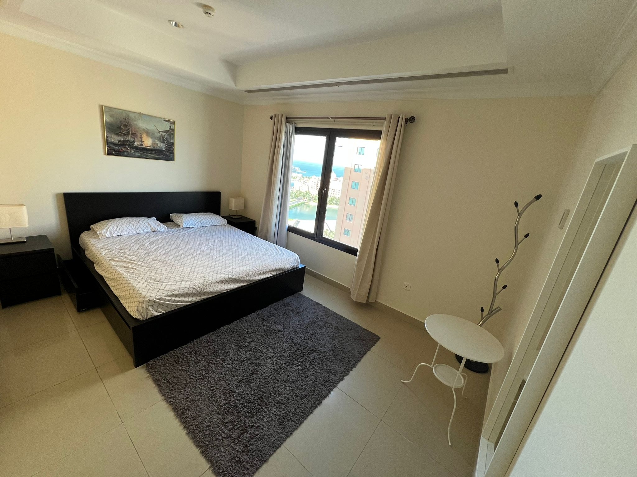 FRENCH STYLE LUXURY 1BEDROOM FULLY FURNISHED thumbnail 9