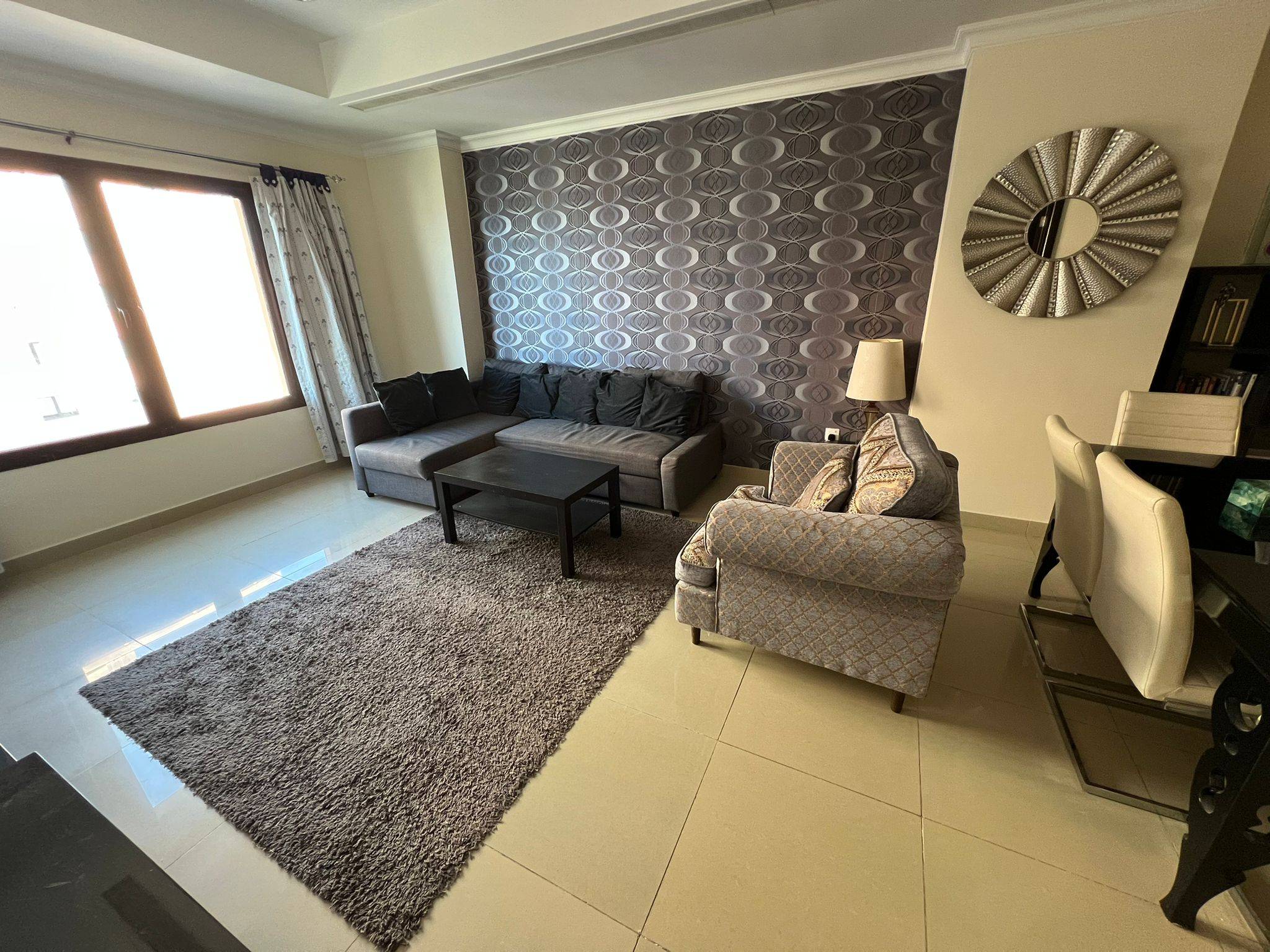 FRENCH STYLE LUXURY 1BEDROOM FULLY FURNISHED thumbnail 11