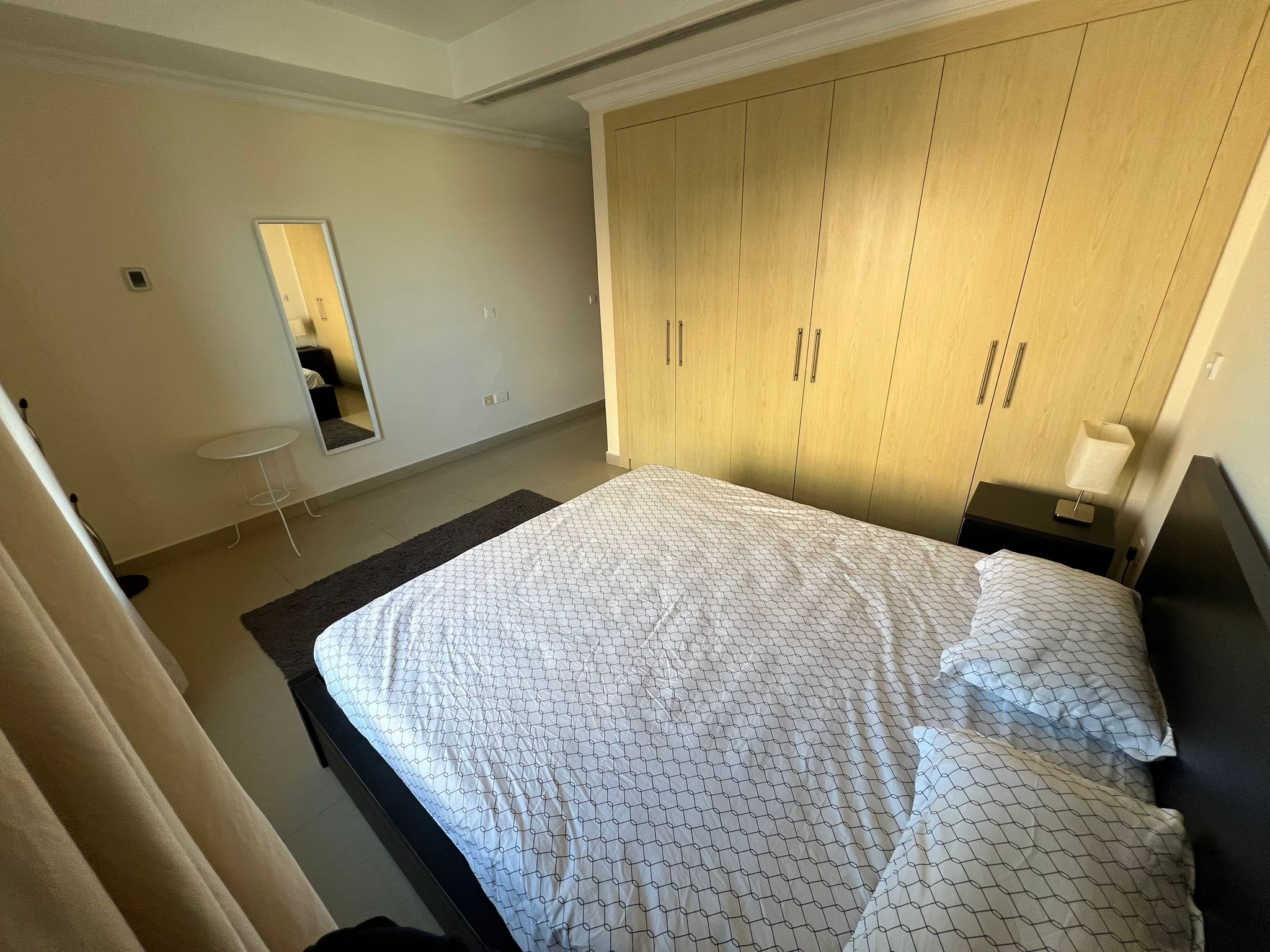 FRENCH STYLE LUXURY 1BEDROOM FULLY FURNISHED thumbnail 16