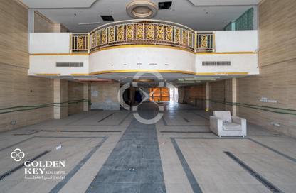 Show Room - Studio - 1 for rent in The Commercial Avenue - Umm Al Seneem - Doha