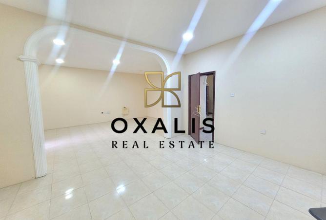 51385367 - Property Image 3