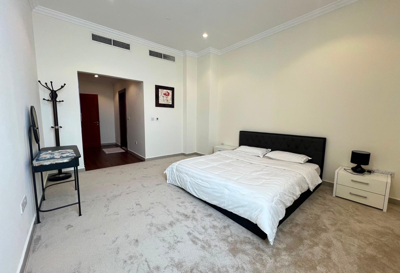 LIMITED TIME OFFER ! FINEST PENTHOUSE 2BHK 12.5K ! thumbnail 3