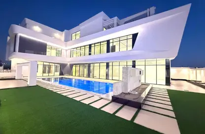 Villa - 7 Bedrooms - 7 Bathrooms for sale in Qetaifan Islands - Lusail