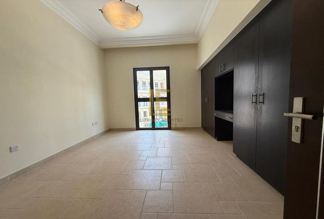 54248202 - صورة العقار 2