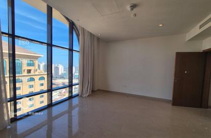 Apartment - 2 Bedrooms - 3 Bathrooms for rent in East Porto Drive - Porto Arabia - The Pearl Island - Doha