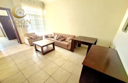 Apartment - 1 Bedroom - 1 Bathroom for rent in Old Salata - Salata - Doha
